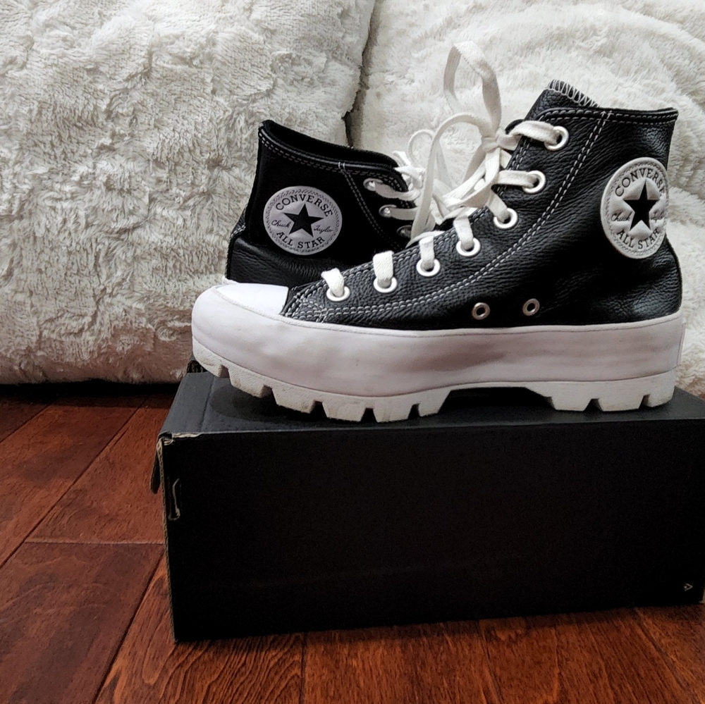 Converse platform shoes